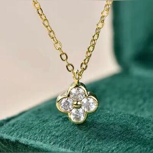 14K GOLD PLATED 0.40 CT tw Round Cut Four Clover Leaf Pendant Necklace